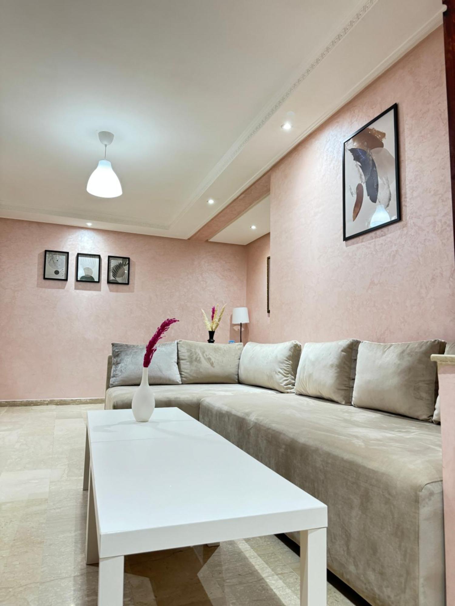 Suitouiss - Agdal 2 - Appartement A 2 Minutes De La Gare De Train Tgv Rabat Dış mekan fotoğraf