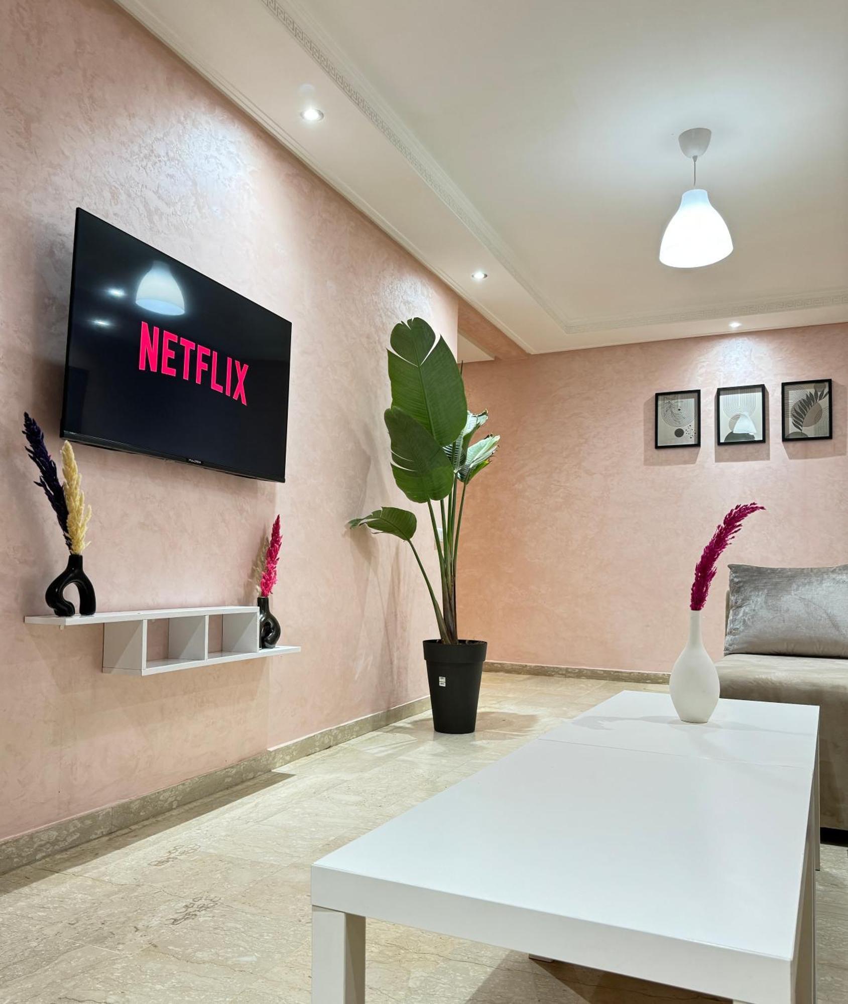 Suitouiss - Agdal 2 - Appartement A 2 Minutes De La Gare De Train Tgv Rabat Dış mekan fotoğraf
