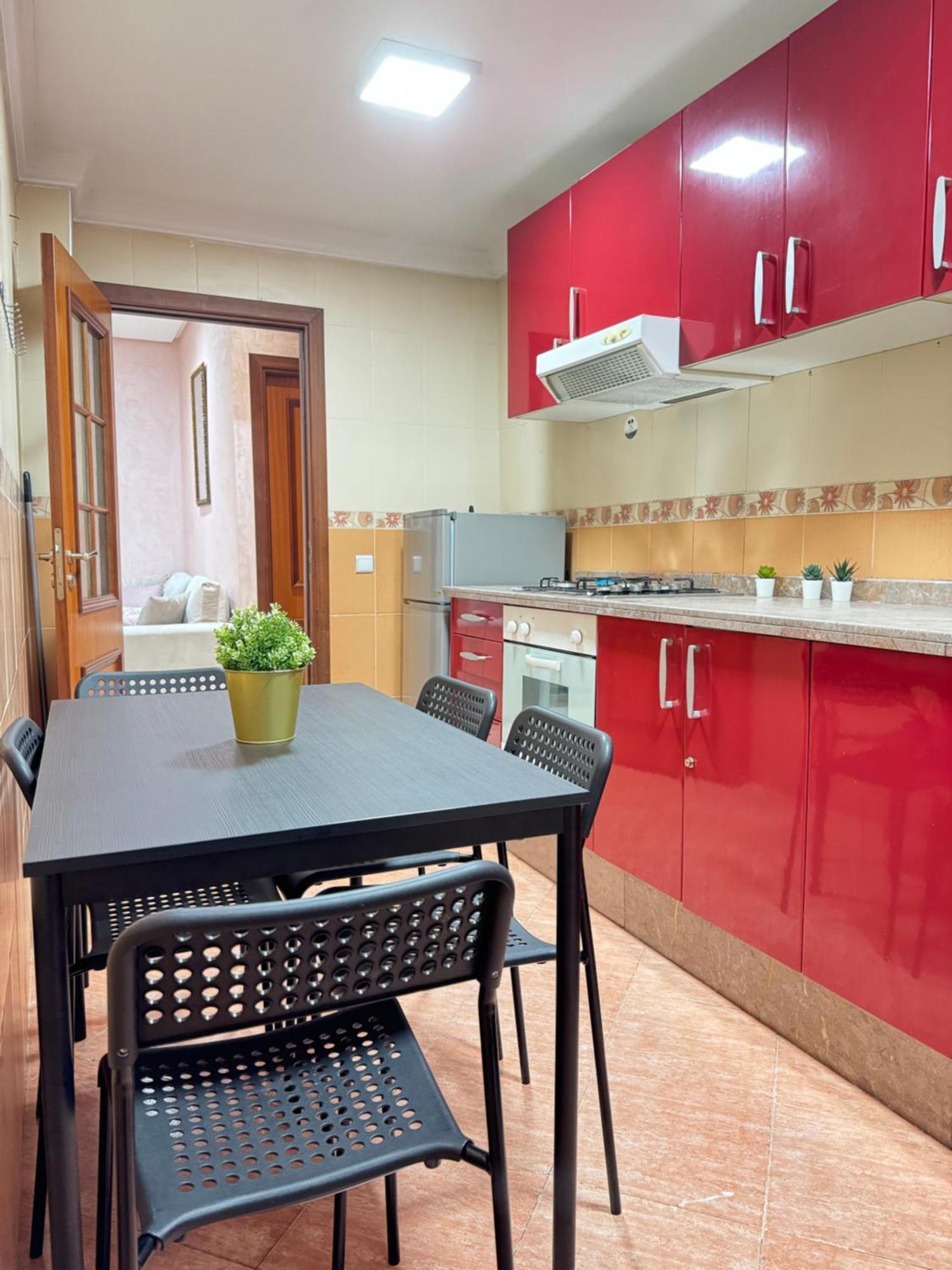 Suitouiss - Agdal 2 - Appartement A 2 Minutes De La Gare De Train Tgv Rabat Dış mekan fotoğraf