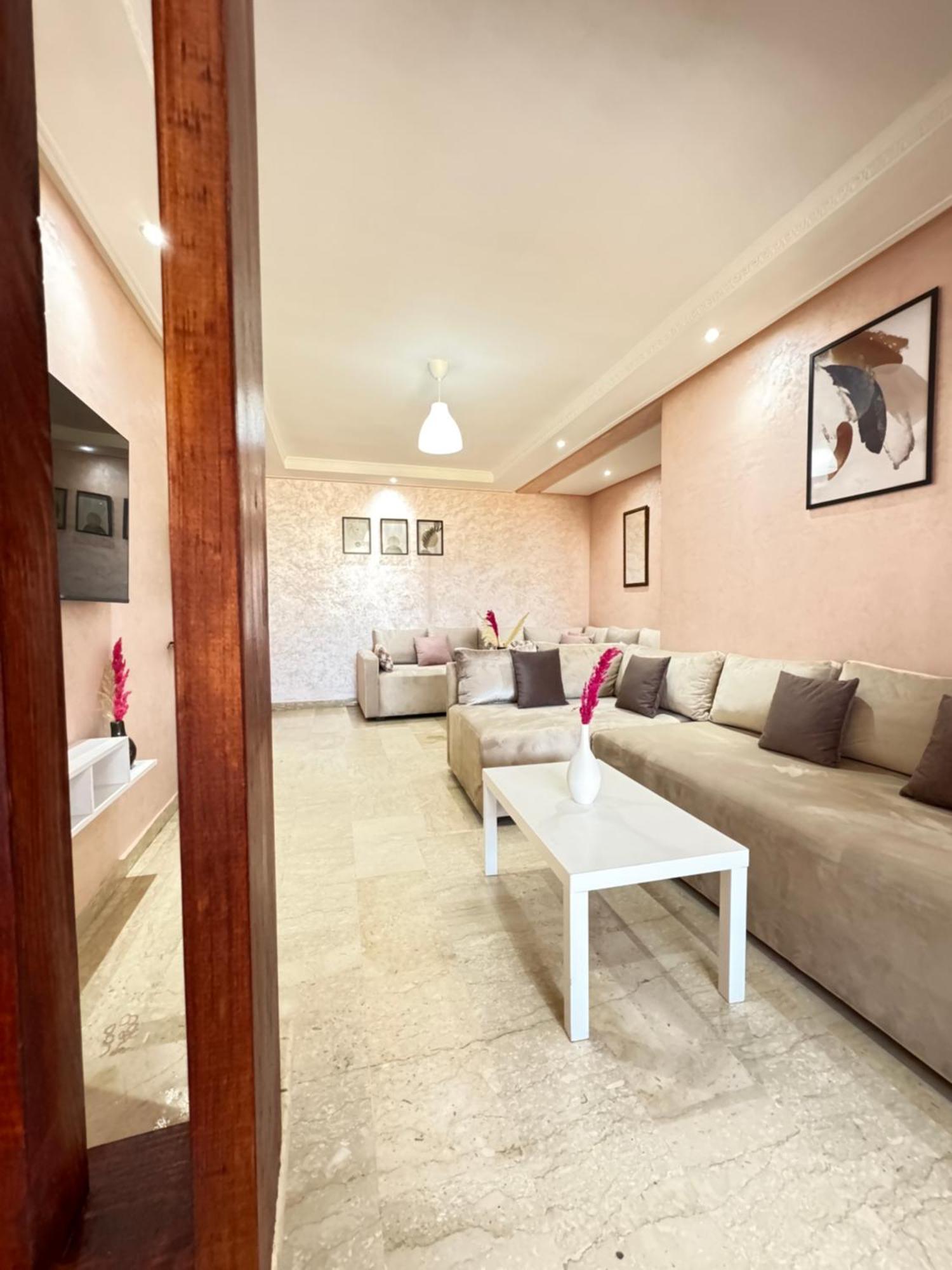 Suitouiss - Agdal 2 - Appartement A 2 Minutes De La Gare De Train Tgv Rabat Dış mekan fotoğraf