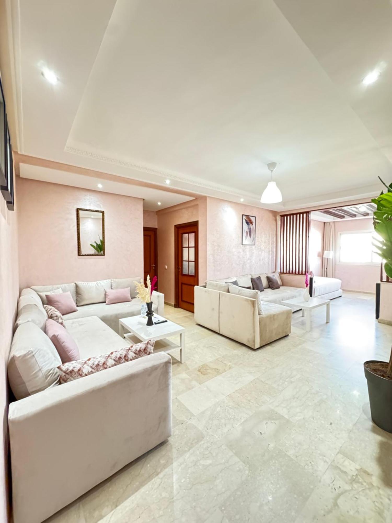 Suitouiss - Agdal 2 - Appartement A 2 Minutes De La Gare De Train Tgv Rabat Dış mekan fotoğraf